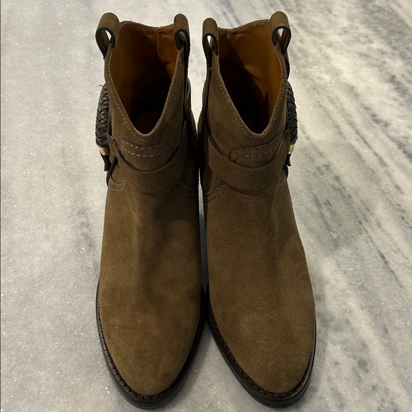 See by Chloé Women's Hanna Heeled Western Booties sz 39 in Military Green Suede - Picture 4 of 13